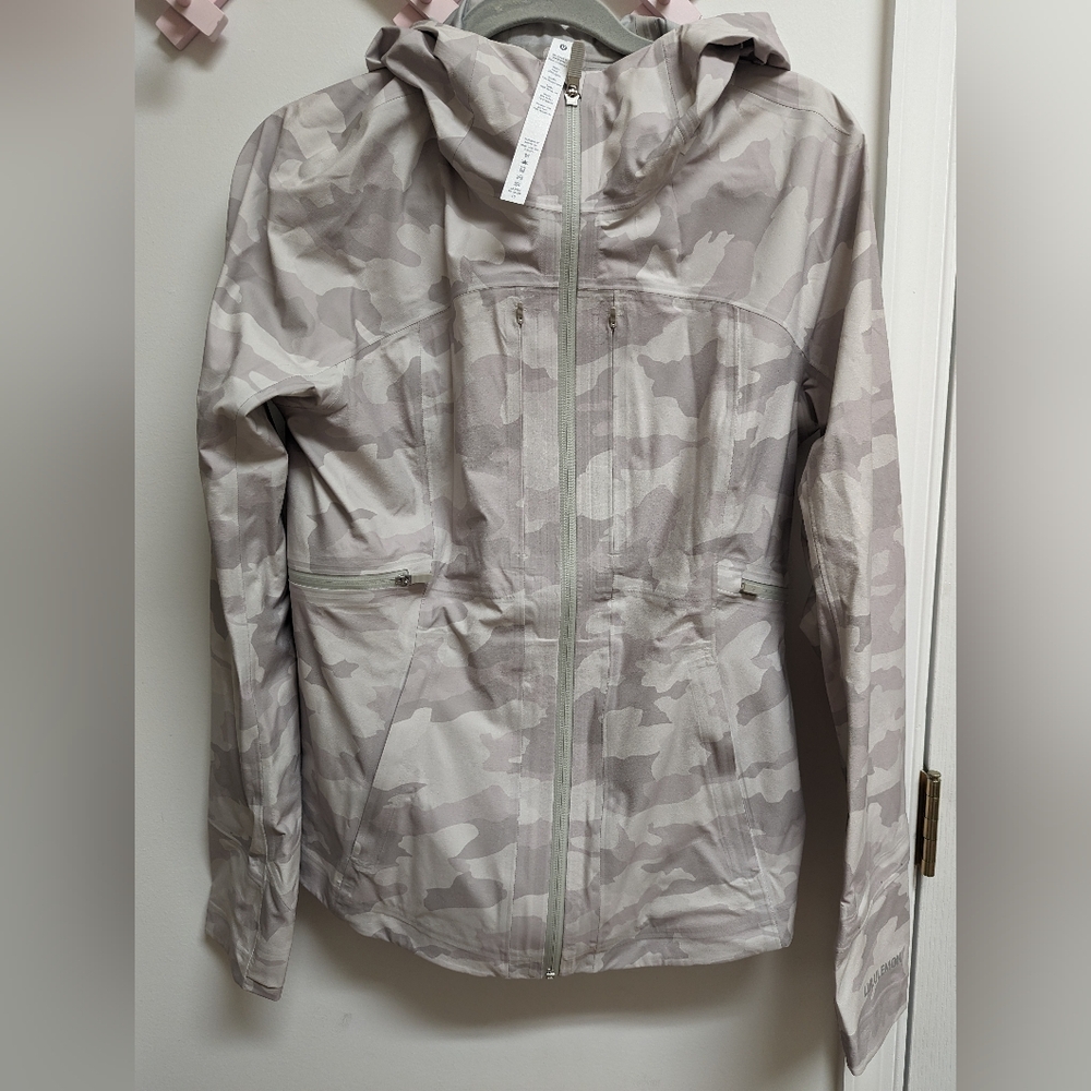 Lululemon Waterproof Jacket Sz 8